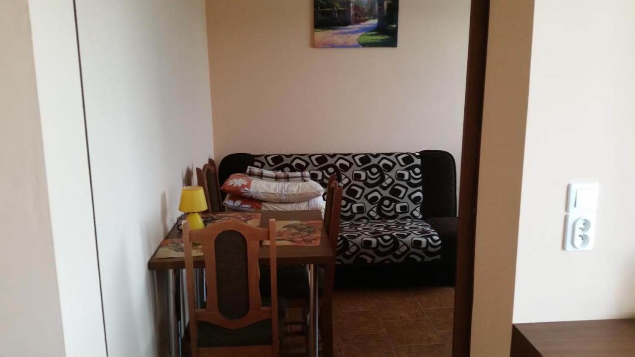Willa Admiralska Jaroslawiec Bagian luar foto