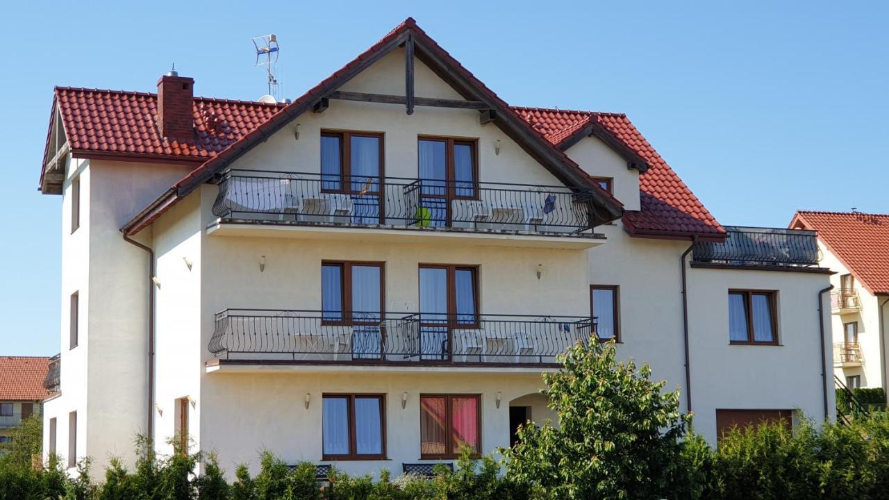 Willa Admiralska Jaroslawiec Bagian luar foto